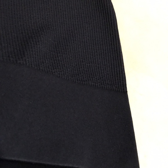 Free People Wide Rib Seamless Cami Black. XS/S, M/L - Picture 6 of 7